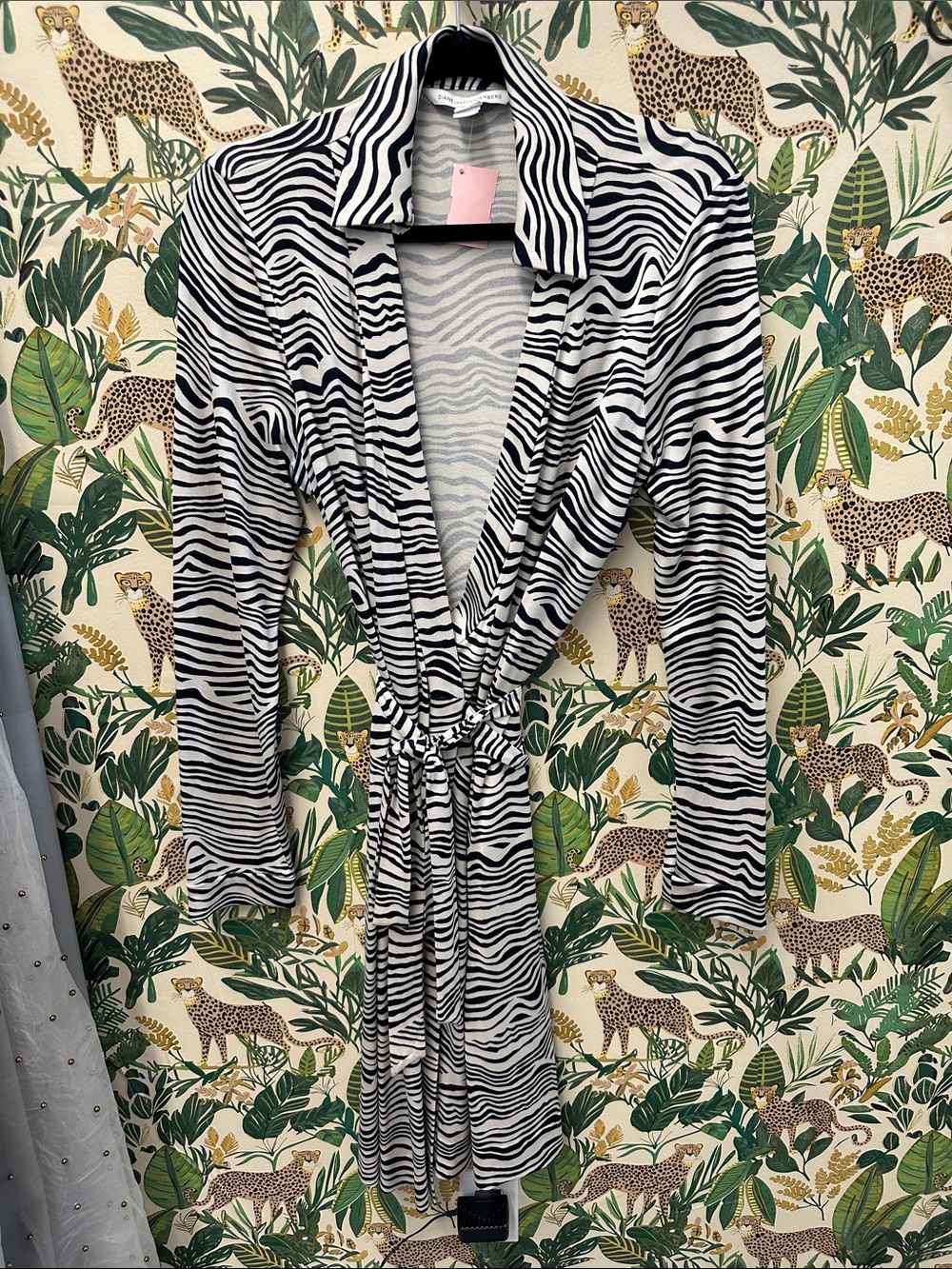 Diane von FurstenbergZebra Print Tie-Waist Women’s dress - Navy & White